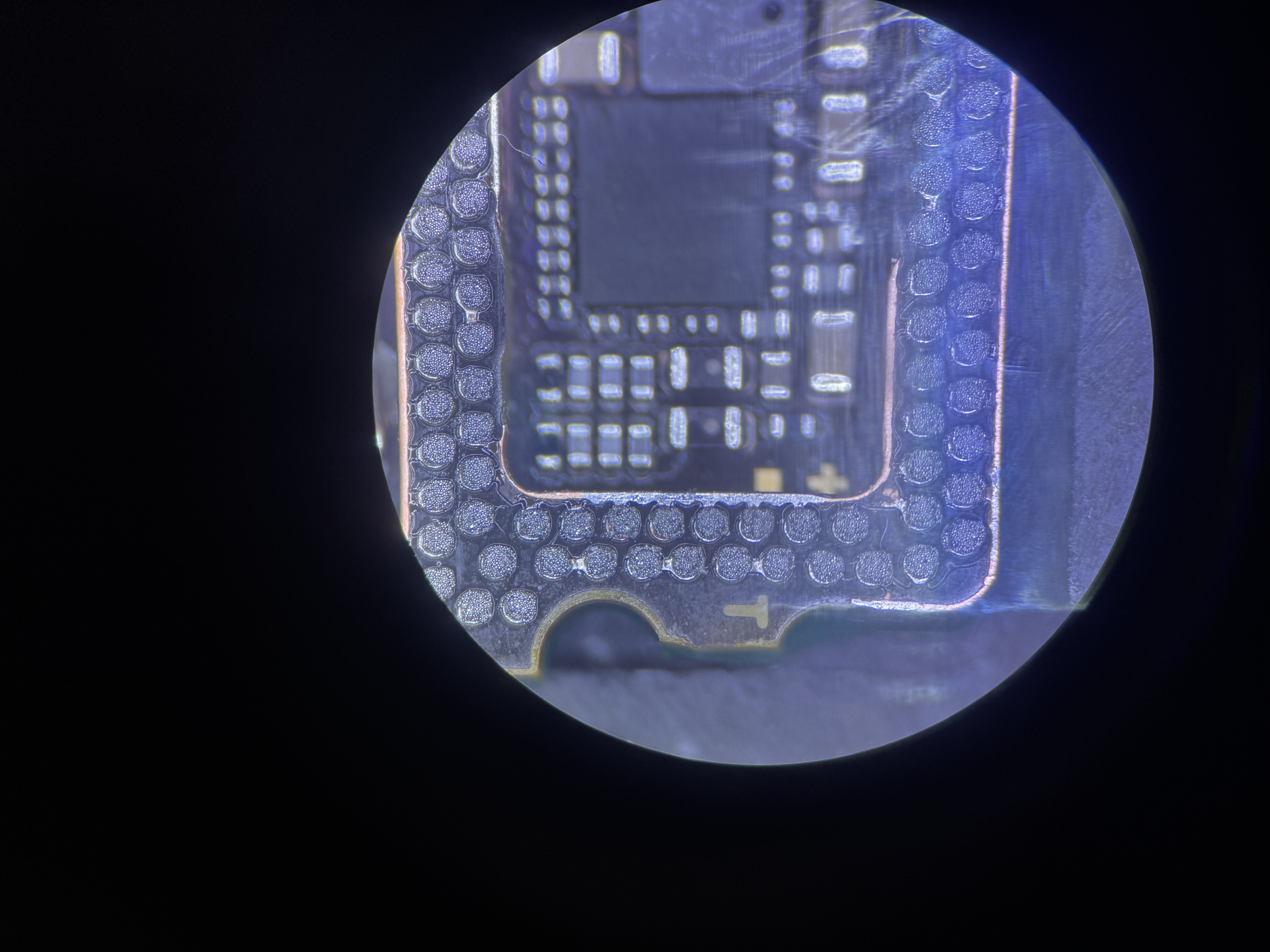 iPhone 13 Pro Max baseband reball